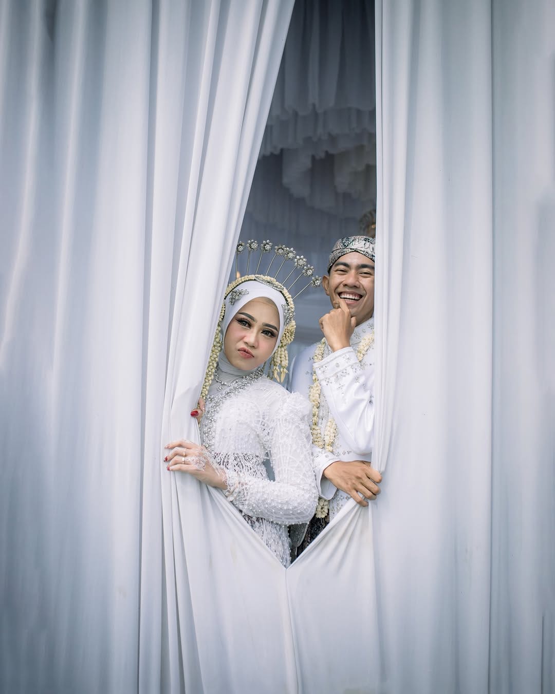 Post 3 by MUA LAMONGAN 💄 on Instagram (carousel)