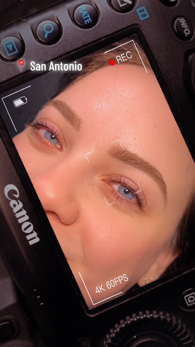 Post 7 by Kiarrah • Licensed Esthetician• Waxing Master on Instagram (video)