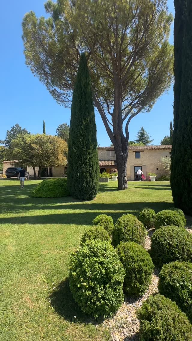 Post 2 by ProvenceLuberon SothebysRealty on Instagram (video)