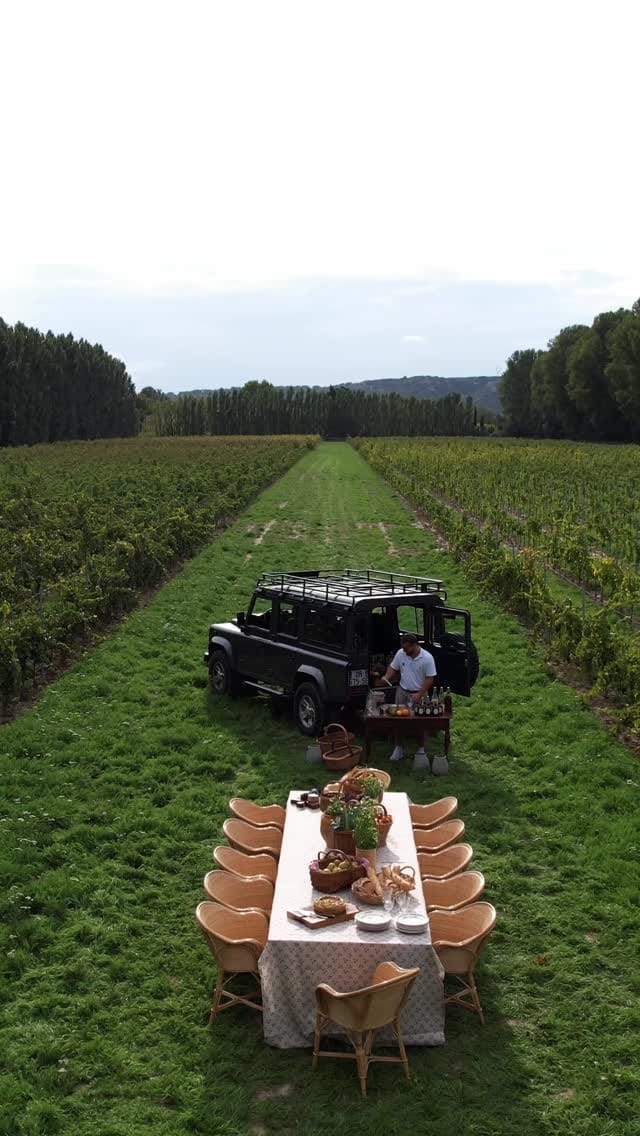 Post 8 by Le Mas des Poiriers on Instagram (video)