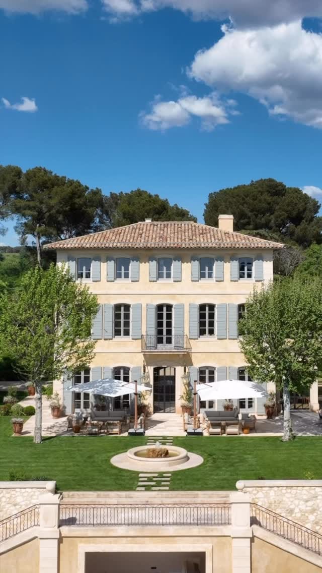 Post 2 by Aix-en-Provence Sotheby's Int Realty on Instagram (video)