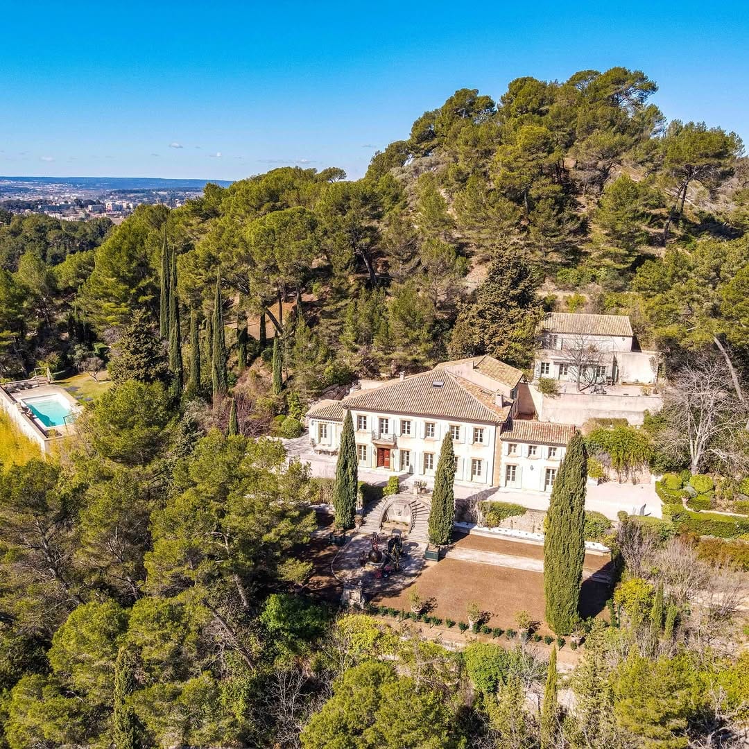 Post 8 by Aix-en-Provence Sotheby's Int Realty on Instagram (carousel)