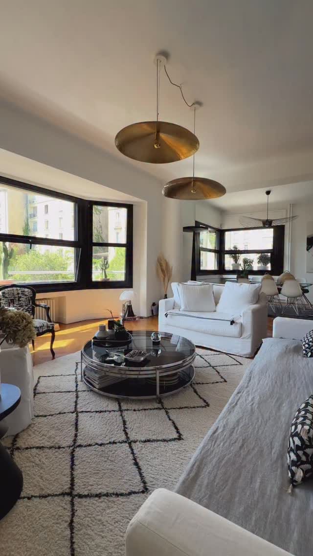 Post 1 by Michel de Chabannes Immobilier on Instagram (video)