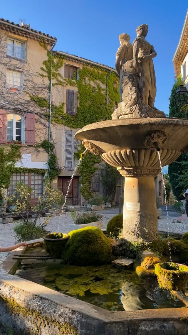 Post 1 by Maison Vue Provence on Instagram (video)