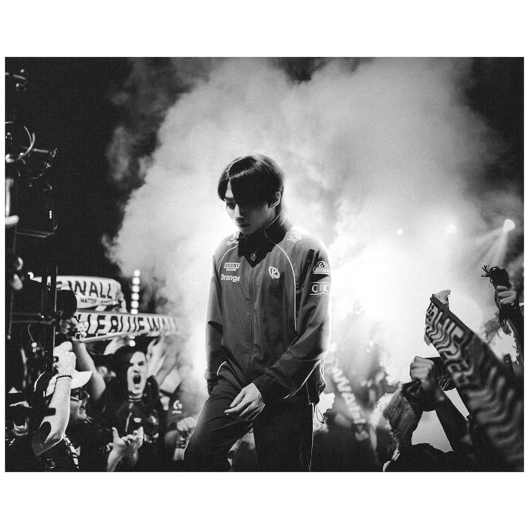 Post 1 by Timo - Photographe Paris on Instagram (carousel)