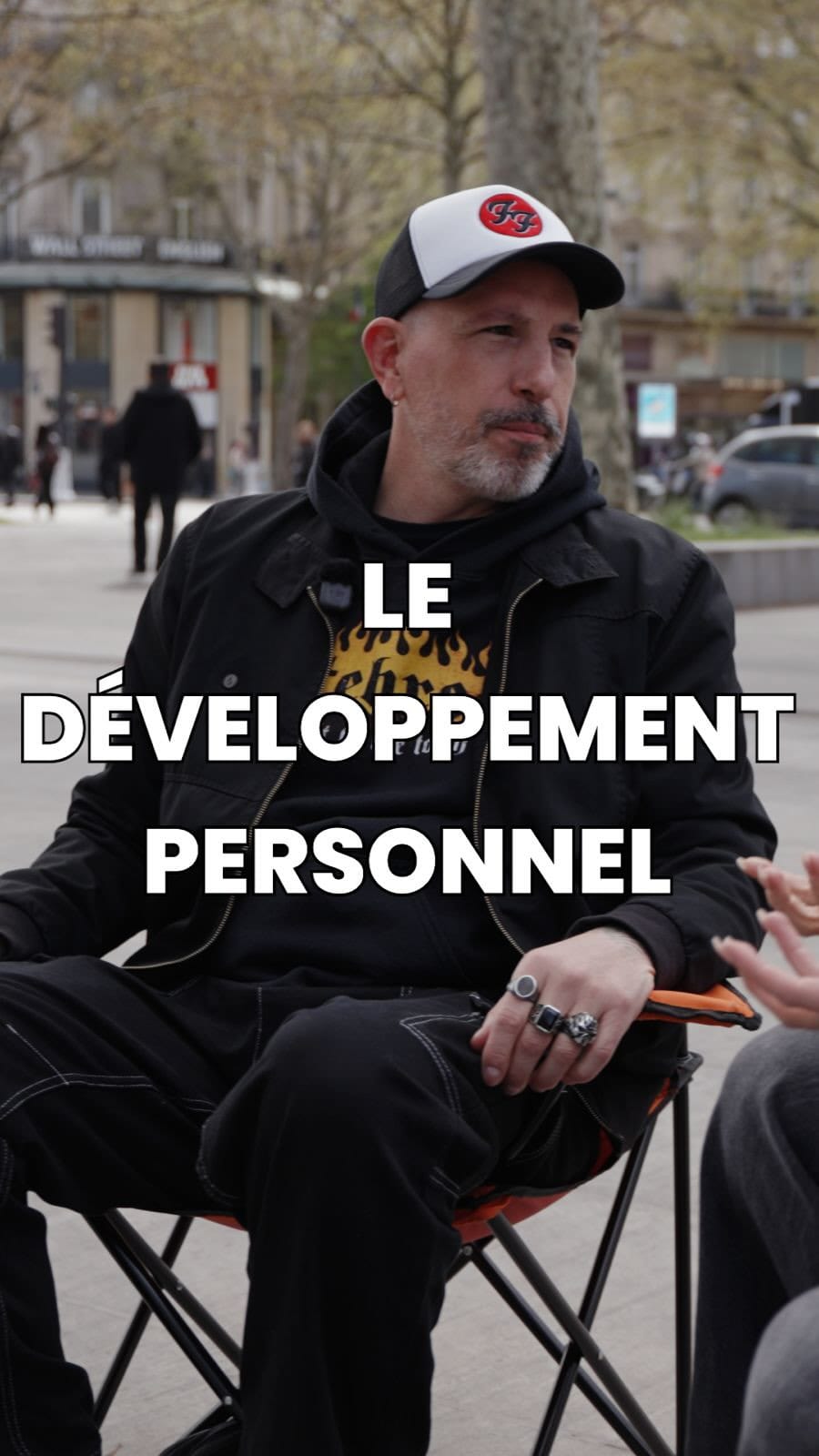 Post 5 by Julien Ménielle on Instagram (video)