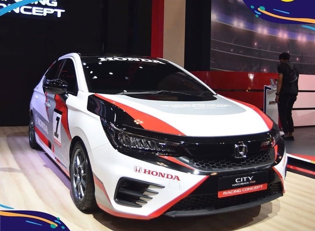 Post 5 by Vita Sales Honda Surabaya on Instagram (image)