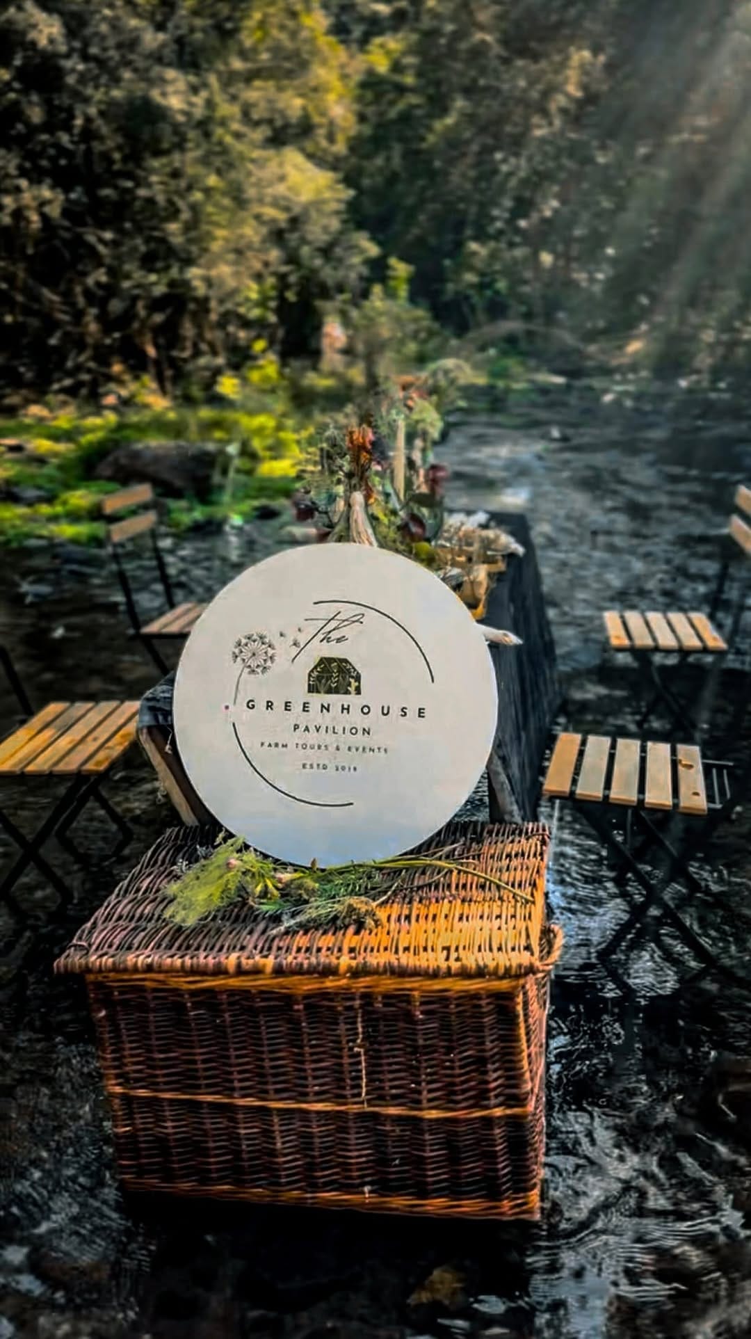 Post 5 by Nature Domes on Instagram (video)