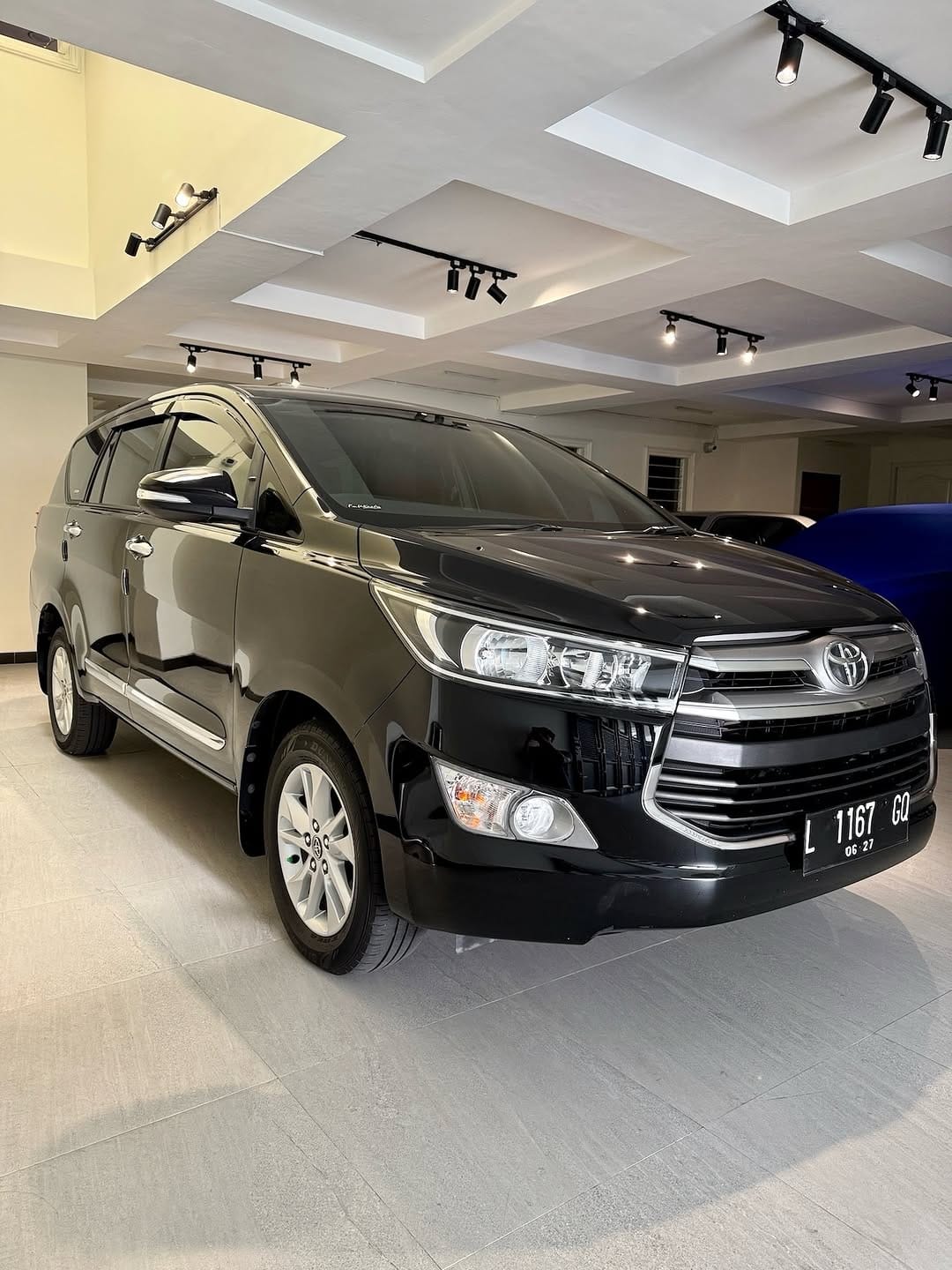 Post 3 by JUAL BELI MOBIL SURABAYA DASH AUTOMOBIL on Instagram (carousel)