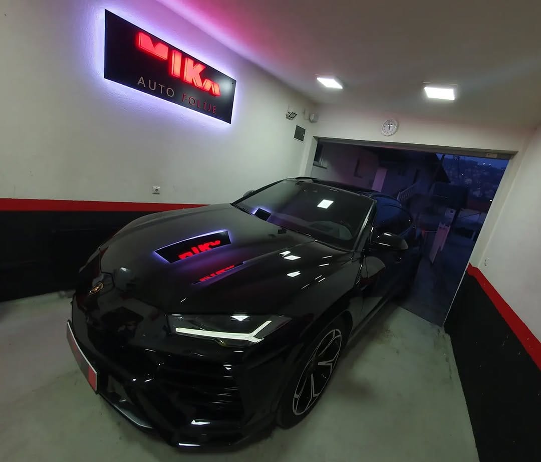 Post 10 by Auto Folije Mika on Instagram (carousel)