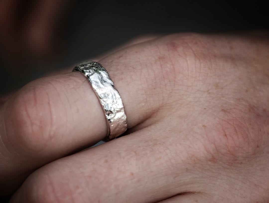 Post 8 by Aislinn Neave Jewellery on Instagram (carousel)