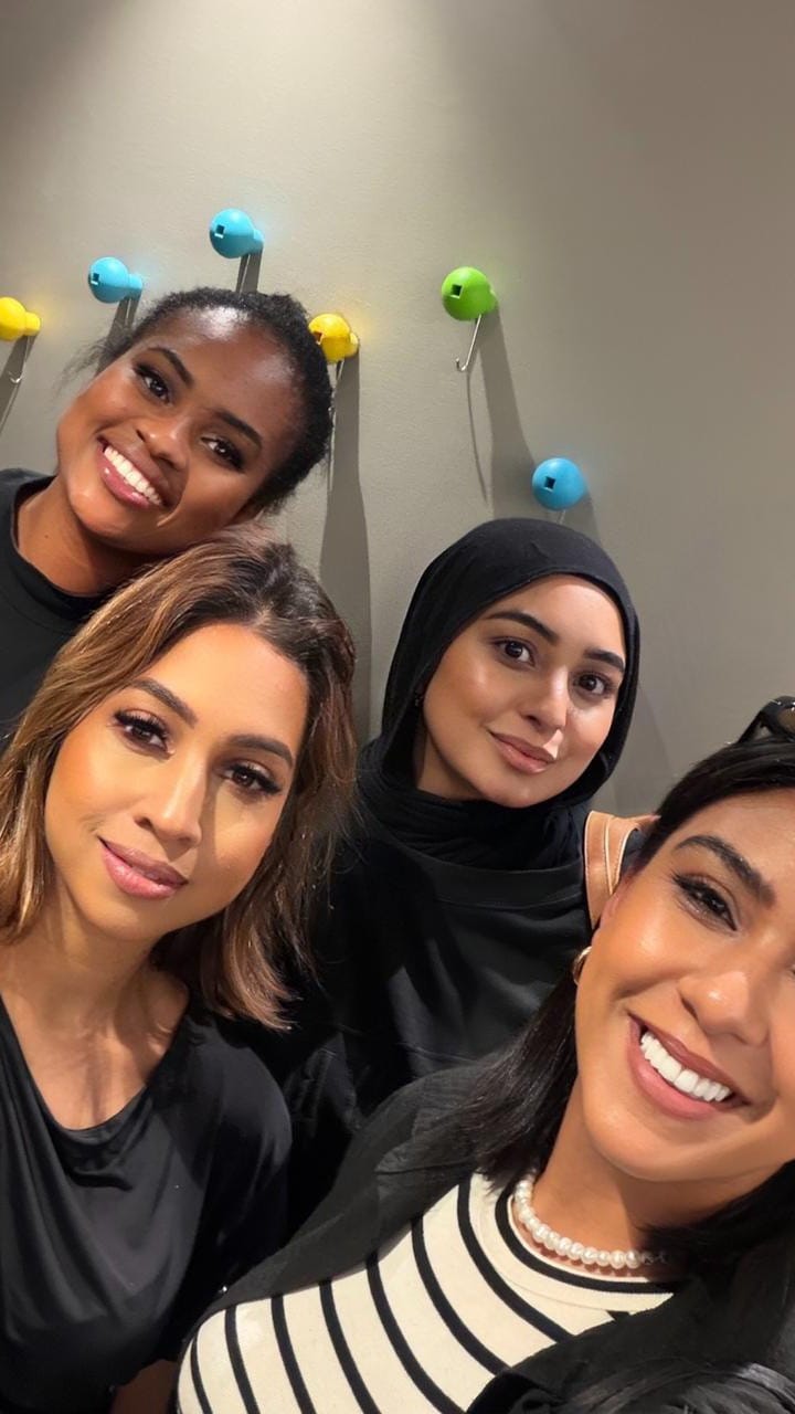 Post 9 by QudsB | Scarf Stylist | Hair stylist | Makeup Artist on Instagram (video)