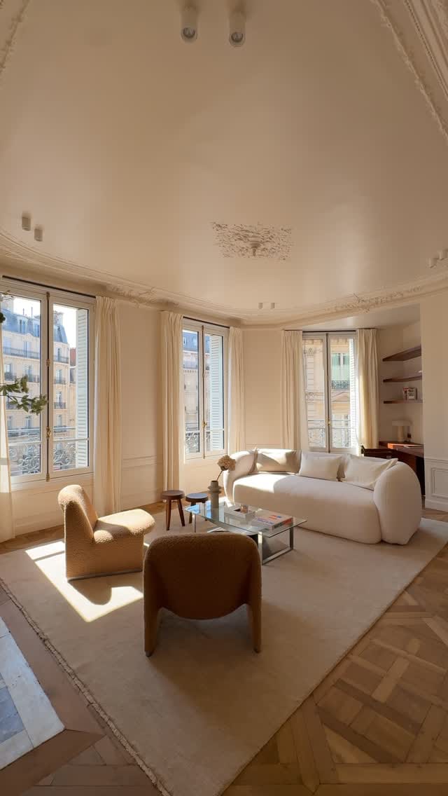 Post 8 by Le Lab Media | Real Estate on Instagram (video)