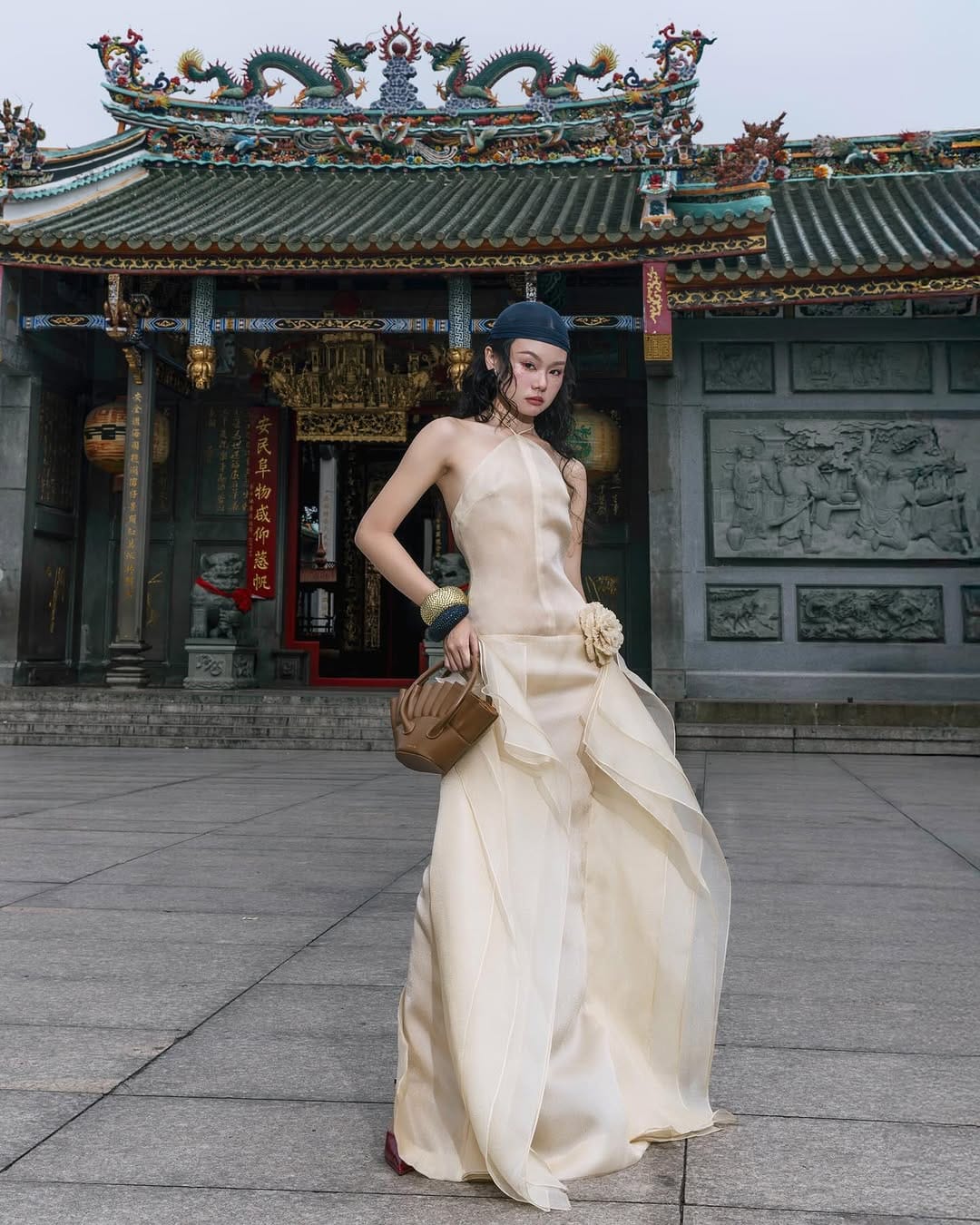 Post 4 by Eloan anquez on Instagram (carousel)