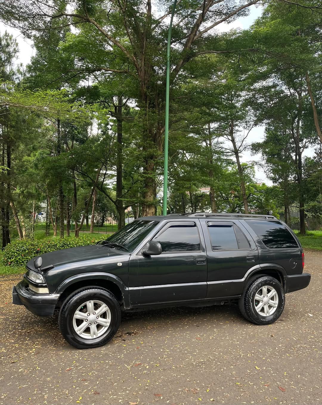 Post 7 by Jual beli mobil tua on Instagram (carousel)