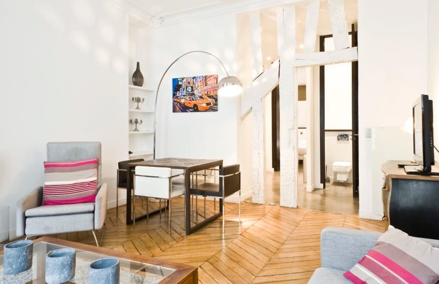 Post 7 by Paris Property Group on Instagram (carousel)