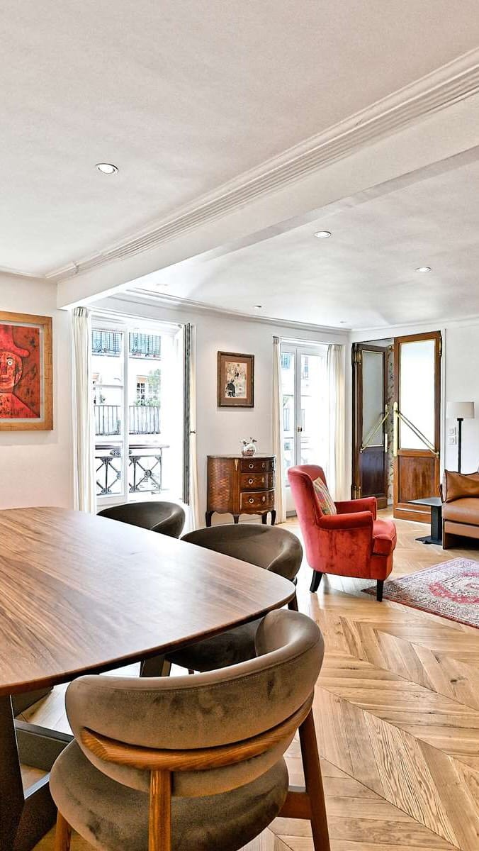 Post 9 by Paris Property Group on Instagram (video)