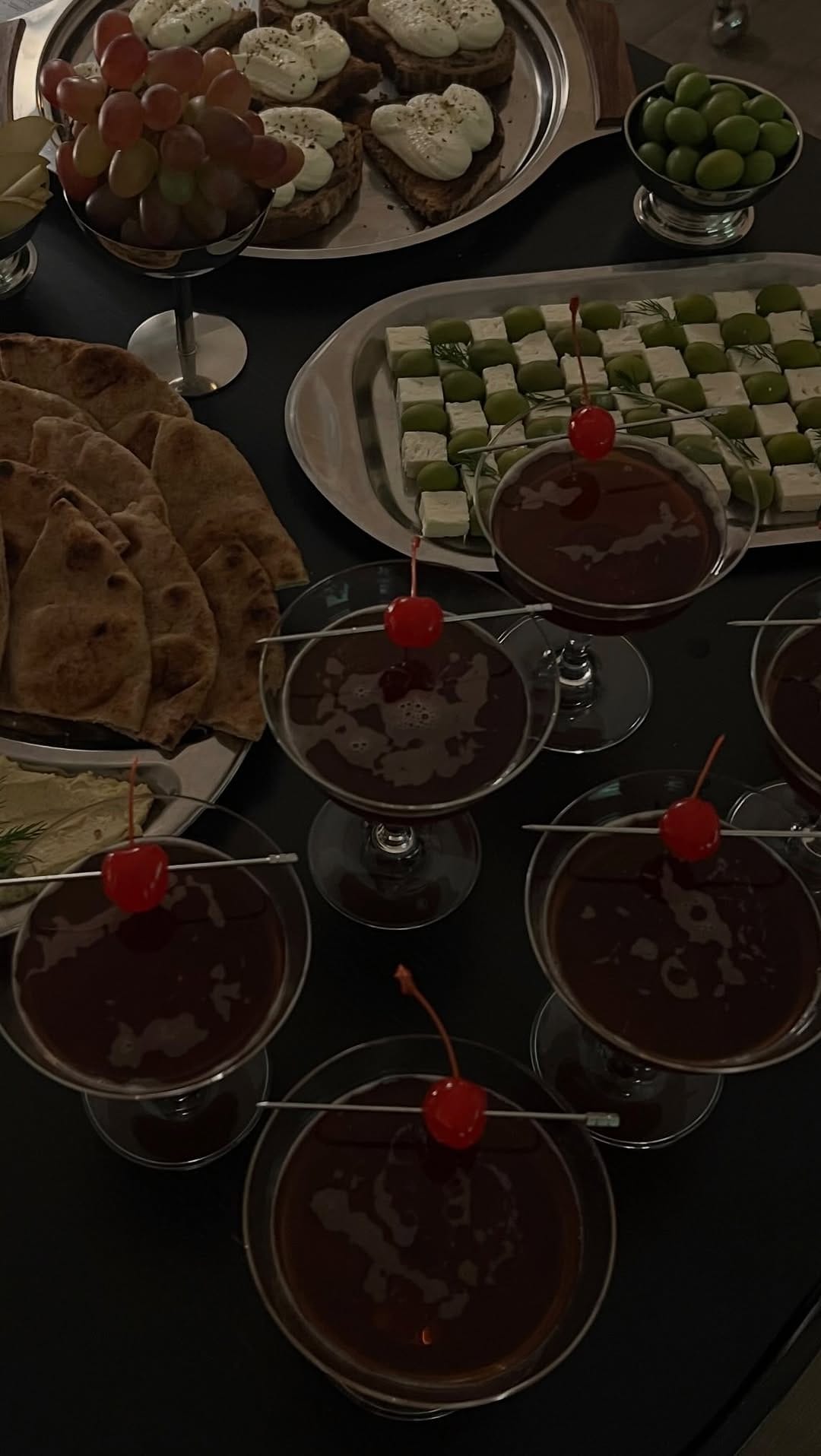 Post 4 by JOANNA JOY (Paris Photographer & Videographer) on Instagram (video)