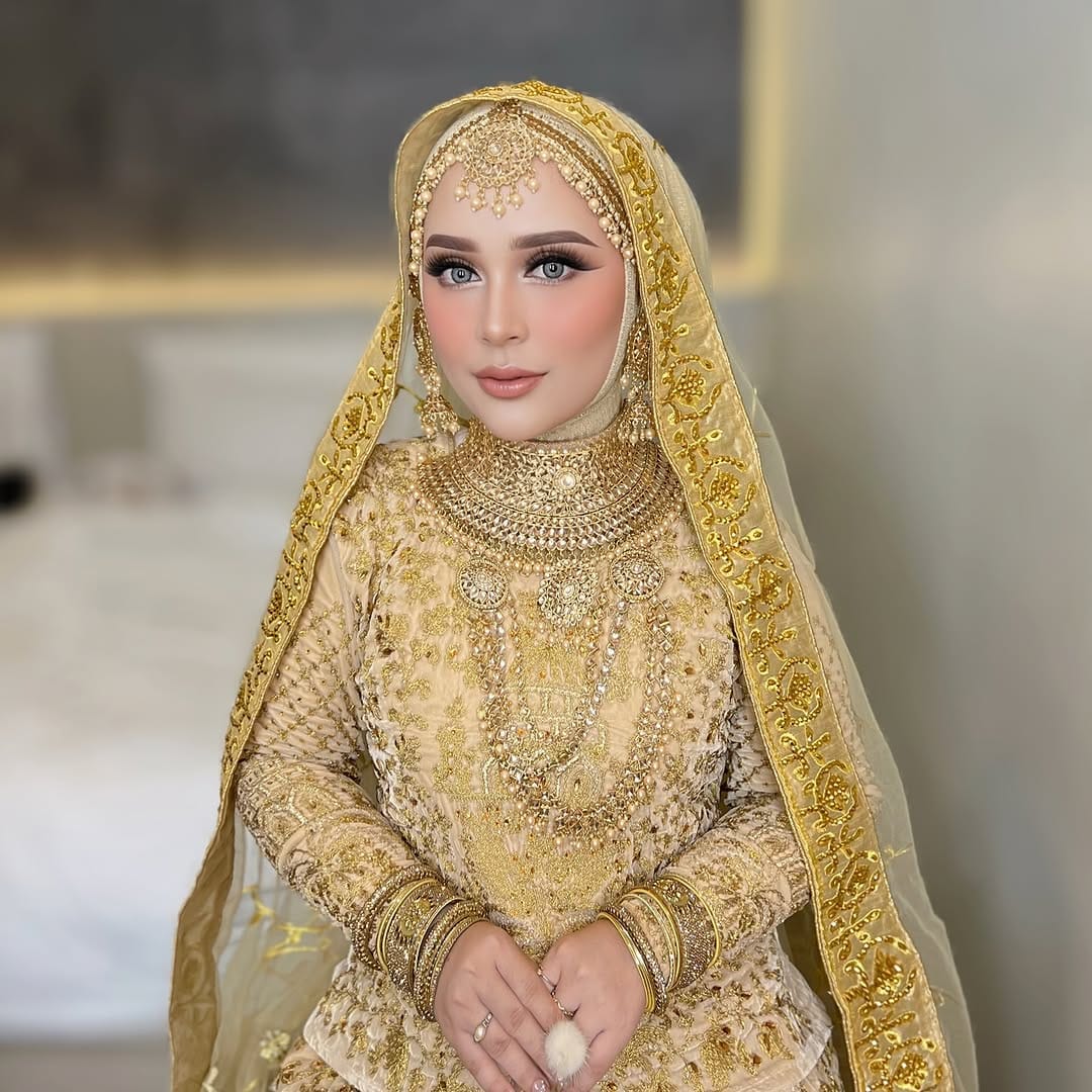 Post 10 by Atus Diyah on Instagram (image)