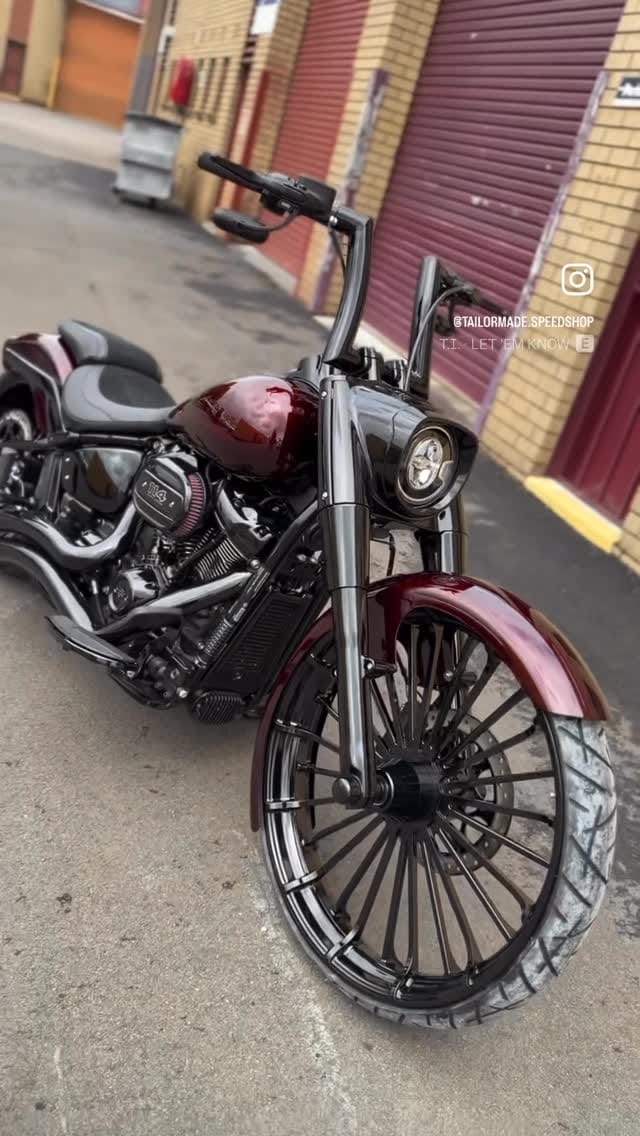 Post 10 by Curran Customs (CRN.) on Instagram (video)