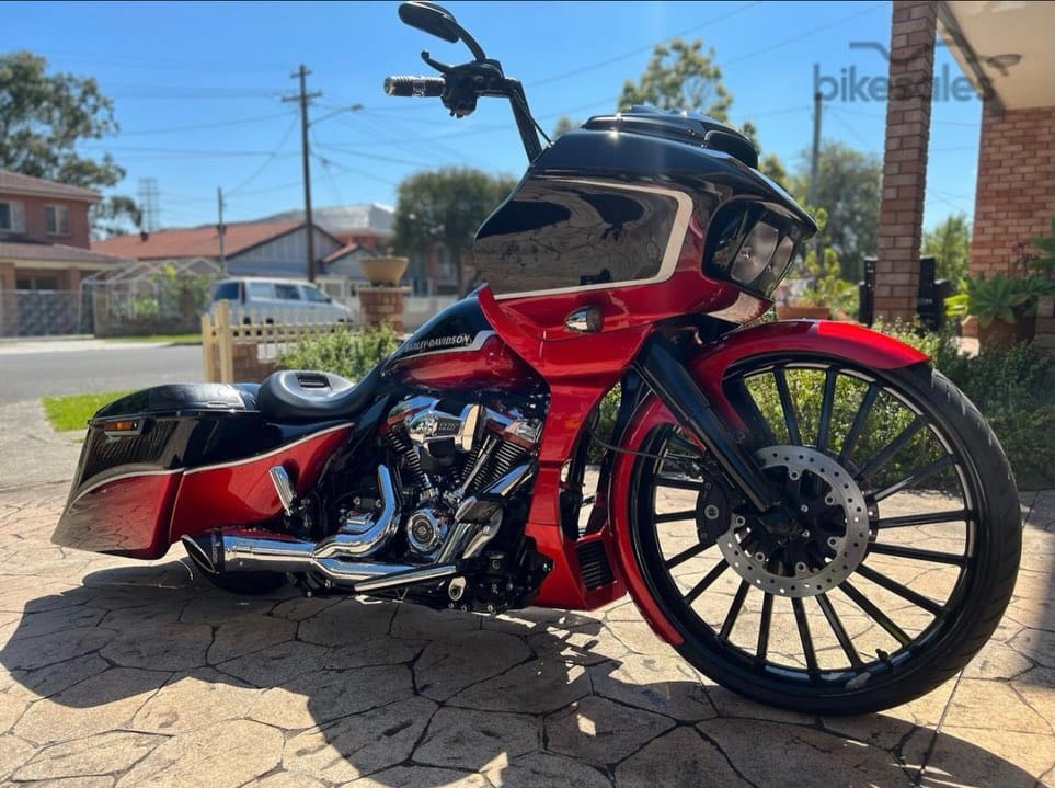 Post 5 by Curran Customs (CRN.) on Instagram (carousel)