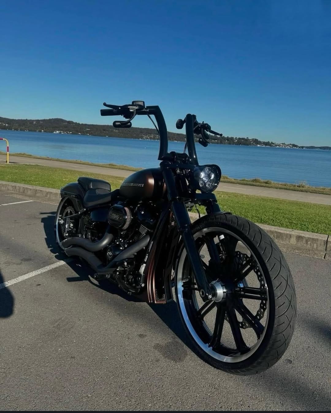 Post 2 by Curran Customs (CRN.) on Instagram (carousel)