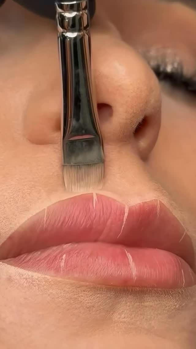 Post 2 by Lashkani on Instagram (video)