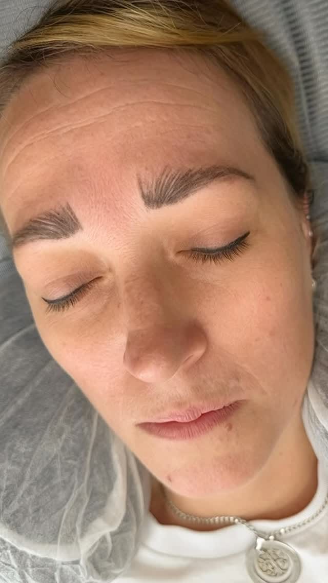 Post 6 by Lashkani on Instagram (video)