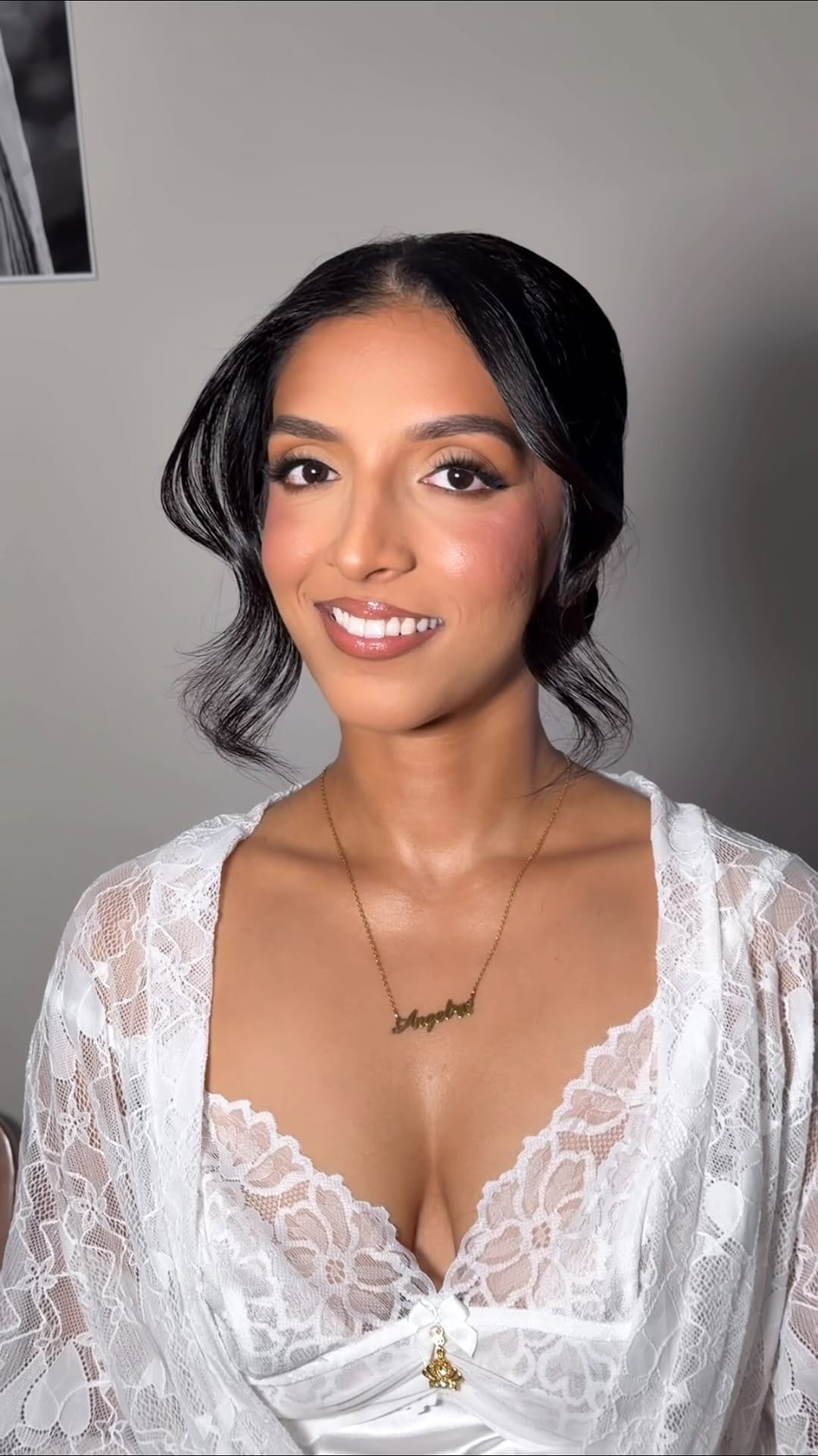 Post 4 by MELBOURNE MAKEUP ARTIST on Instagram (video)