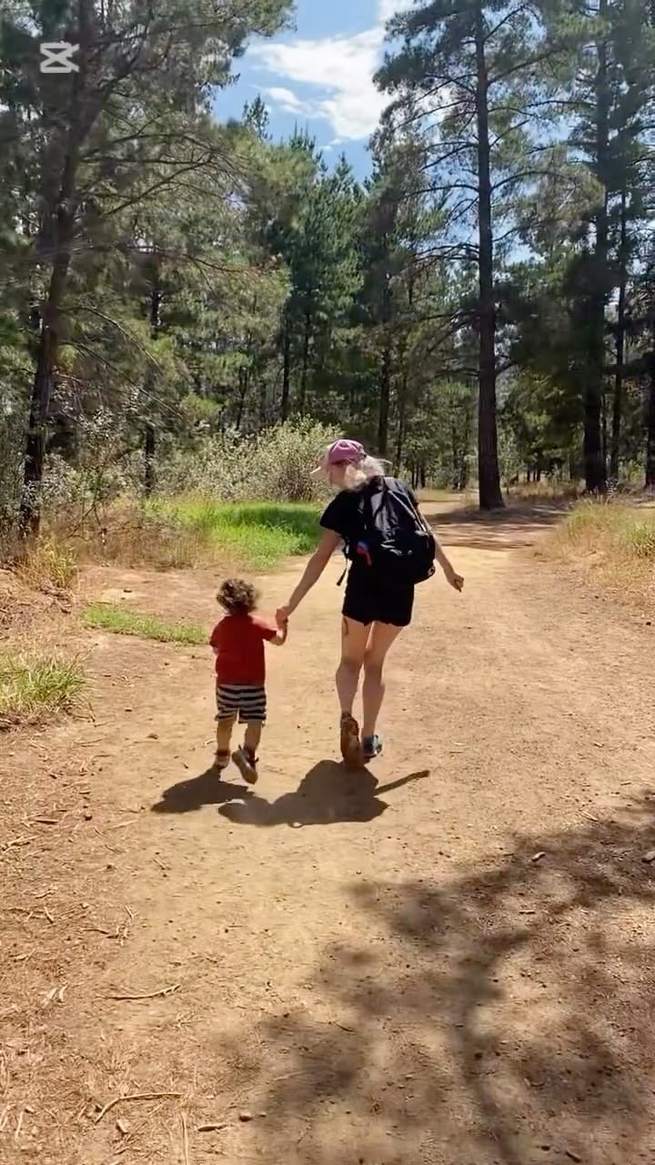 Post 5 by 🖤🌵🔮🧘🏼‍♀️🌿🐈👻🤘🏻🍄📖 on Instagram (video)