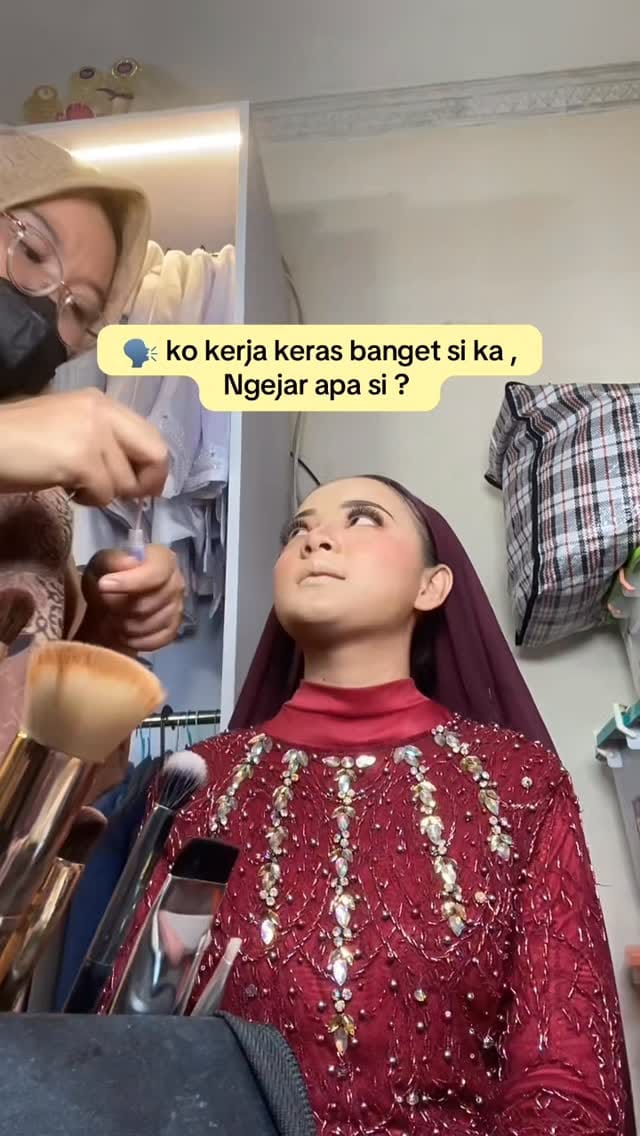 Post 4 by ASTI WEDDING on Instagram (video)