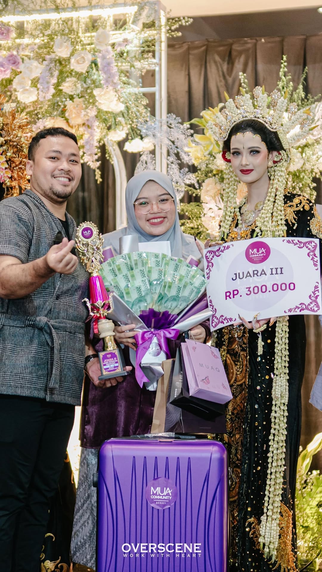 Post 10 by ASTI WEDDING on Instagram (video)