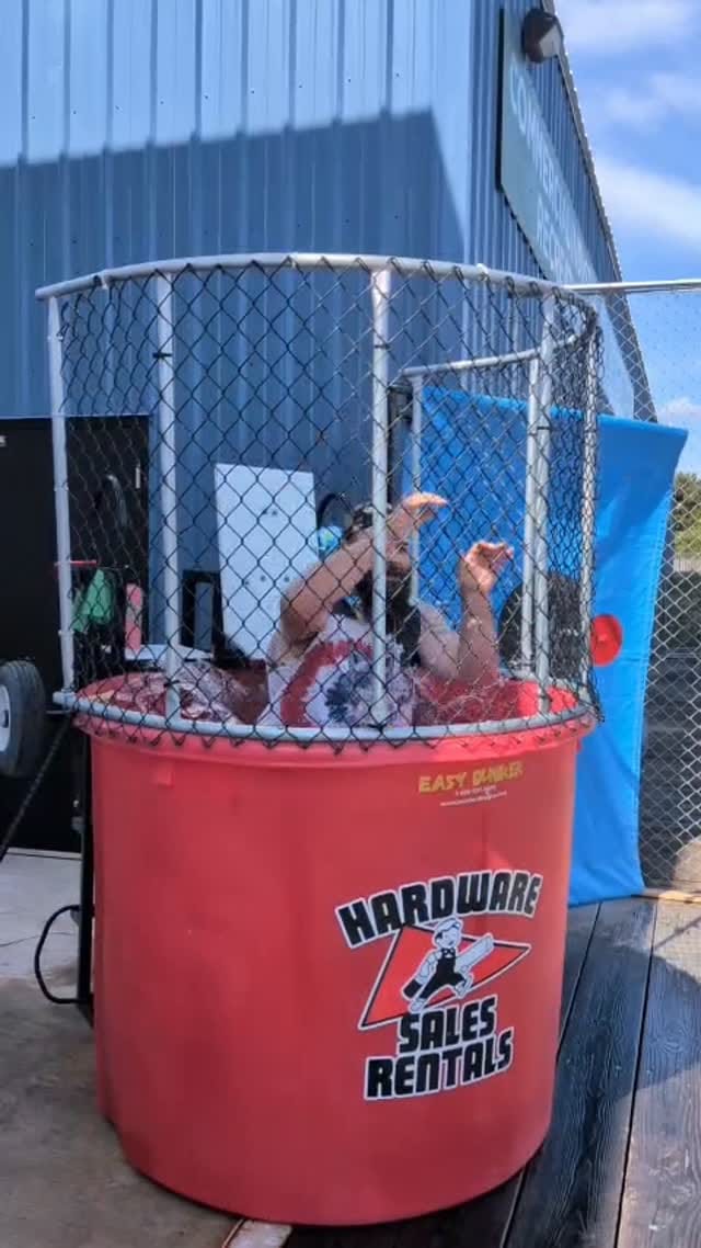 Post 9 by Beach Cat Brewing: South Paw on Instagram (video)