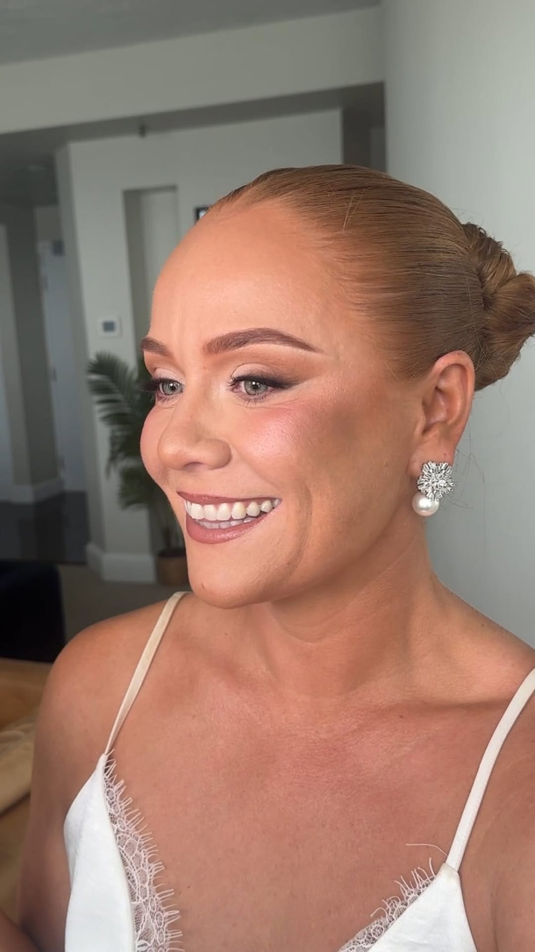 Post 8 by Townsville Makeup•Skin•Brows•Waxing Studio on Instagram (video)