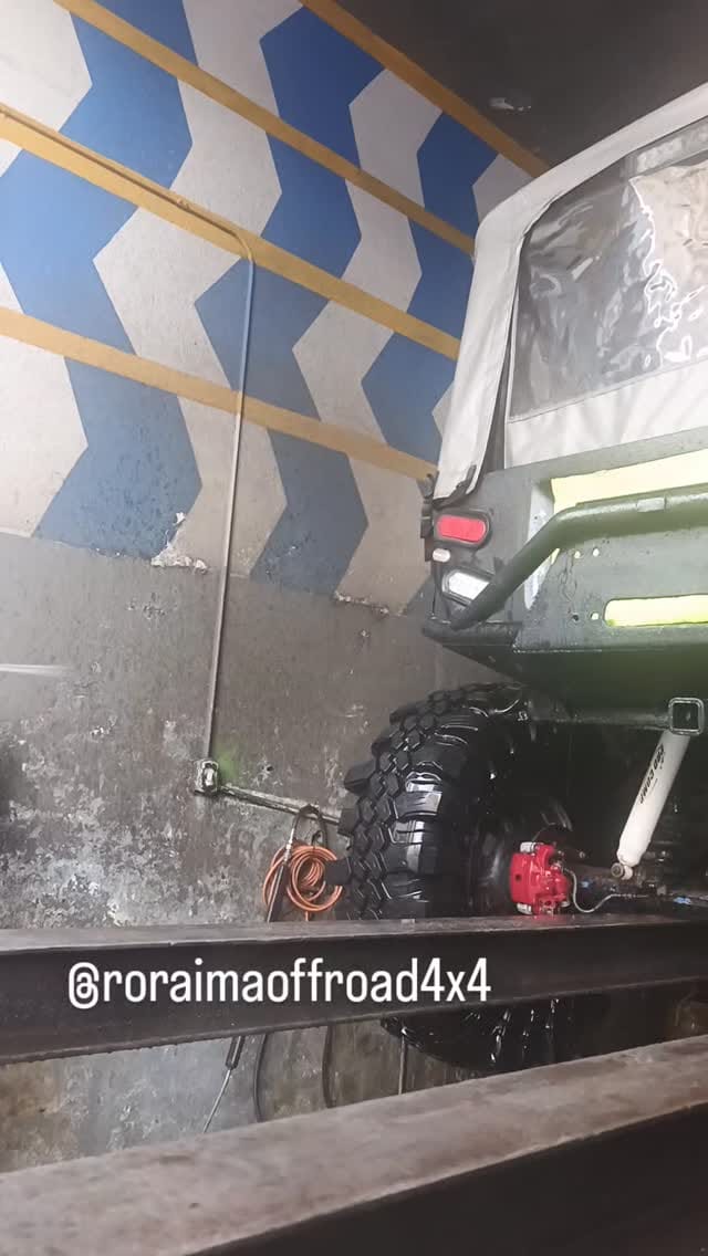 Post 3 by Roraima Off Road on Instagram (video)