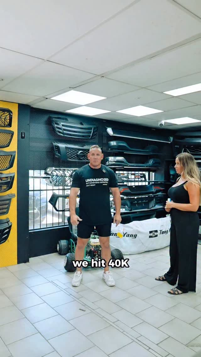 Post 4 by Panel House ™ on Instagram (video)