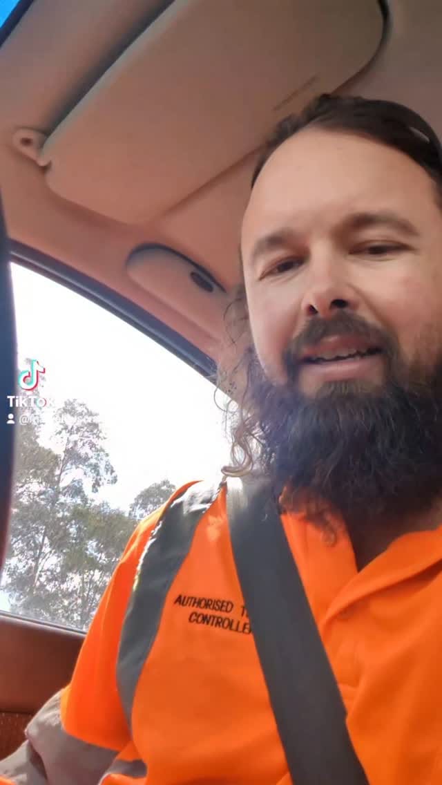 Post 6 by Roy Molloy on Instagram (video)