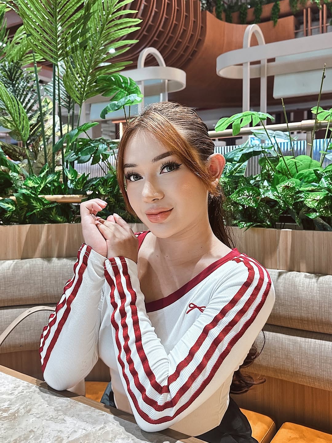 Post 7 by 𝐇𝐚𝐧𝐚花 on Instagram (carousel)