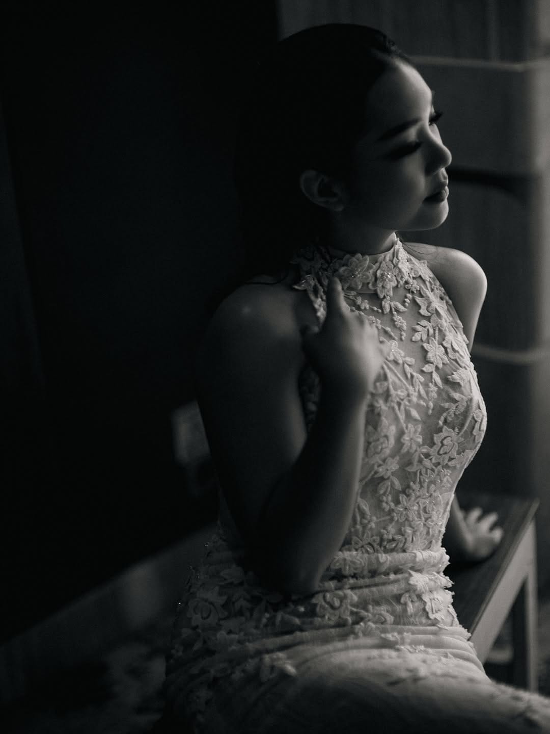 Post 4 by nia winata MUA bride & facelift surabaya on Instagram (carousel)