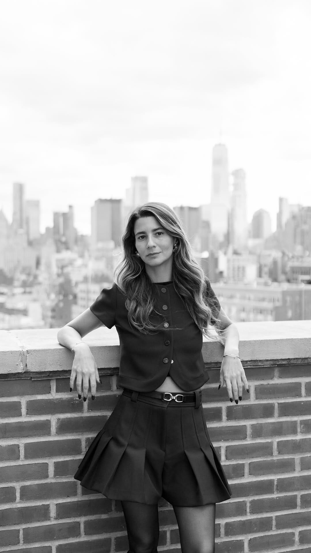 Post 1 by Alexandra Cohen on Instagram (video)