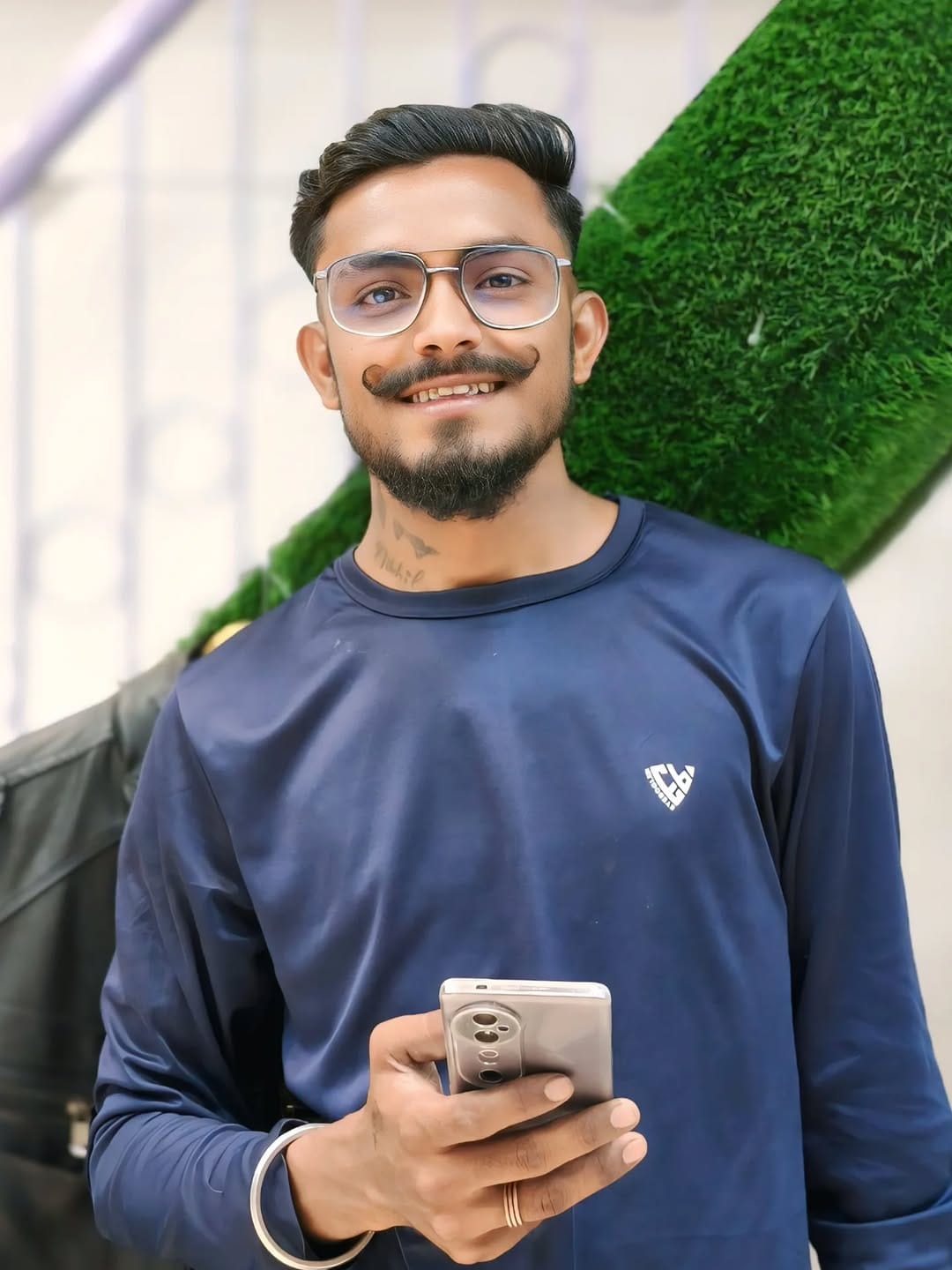 Post 9 by Shivam Rathod on Instagram (image)