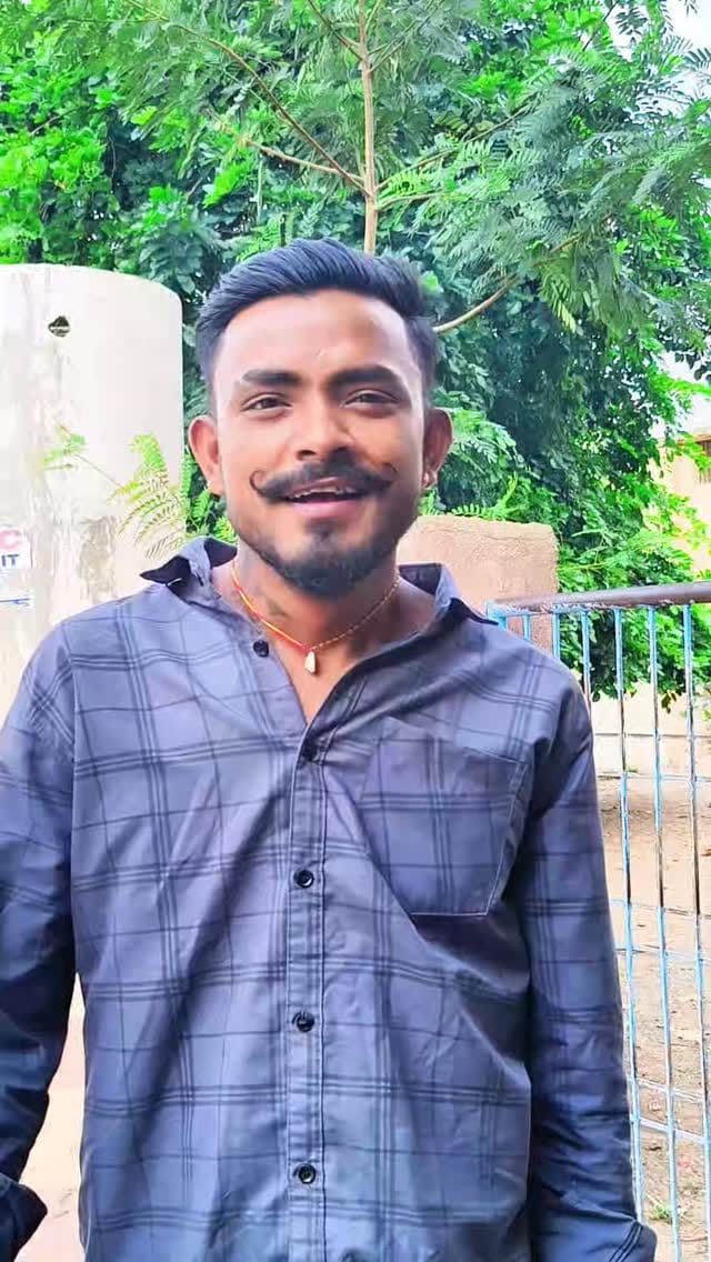 Post 3 by Shivam Rathod on Instagram (video)