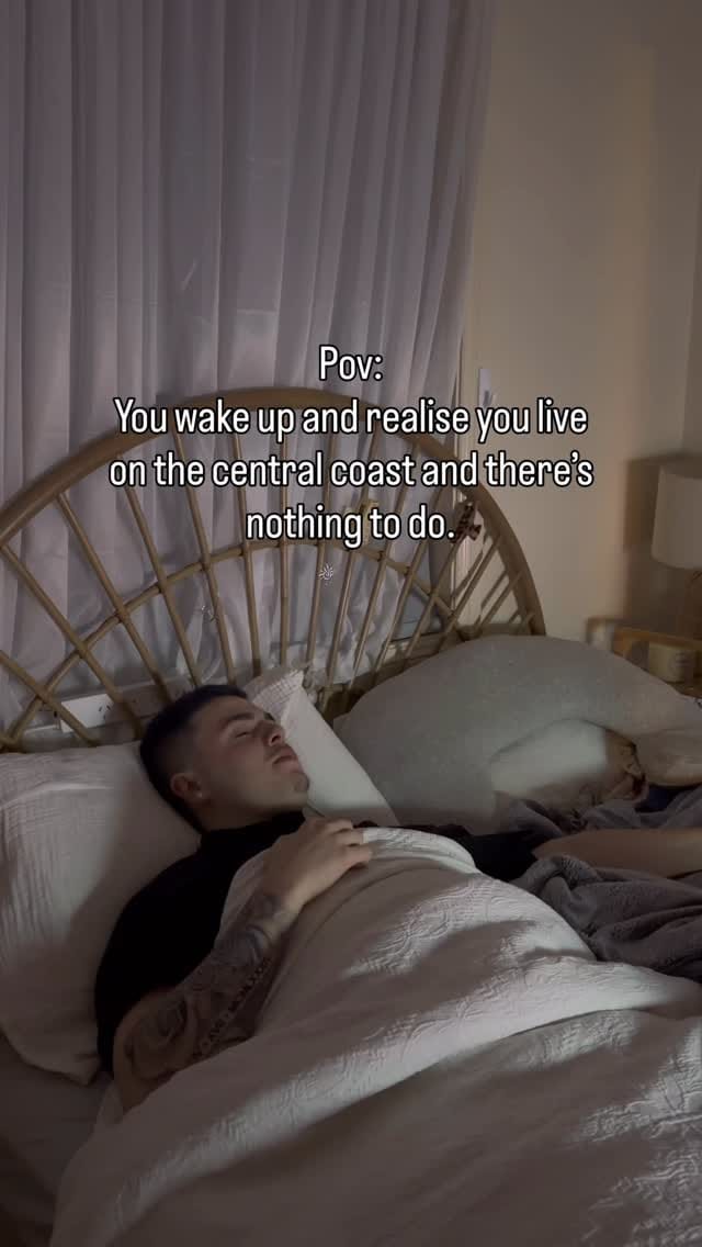 Post 6 by 𝓜𝓪𝓵𝓪𝓴𝓱𝓲 𝔀𝓸𝓸𝓭𝔀𝓪𝓻𝓭 on Instagram (video)