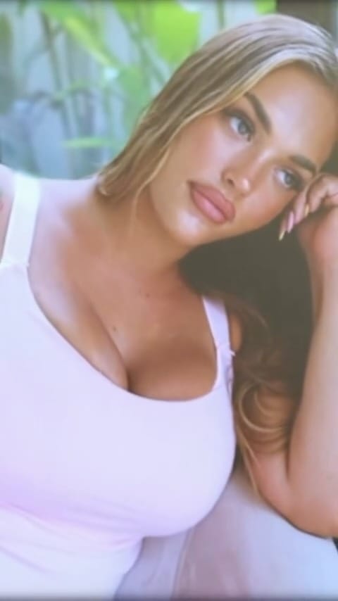 Post 6 by Ruby Athanatos on Instagram (video)