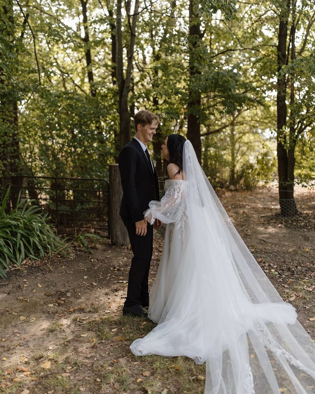 Post 4 by Madi Fitzgerald | Southern Highlands Wedding Photographer on Instagram (carousel)