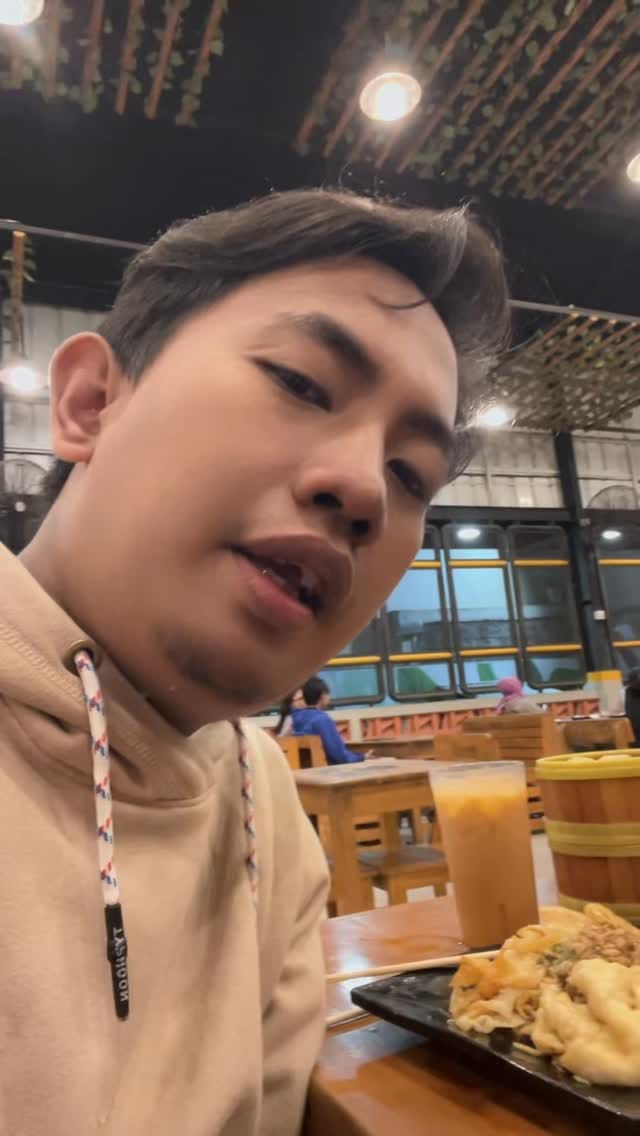 Post 4 by Hasan Cilung on Instagram (video)