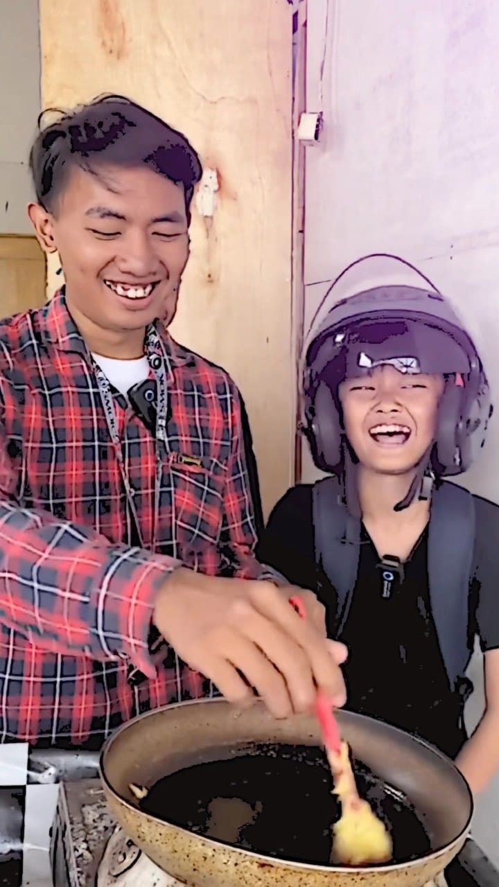 Post 9 by Hasan Cilung on Instagram (video)