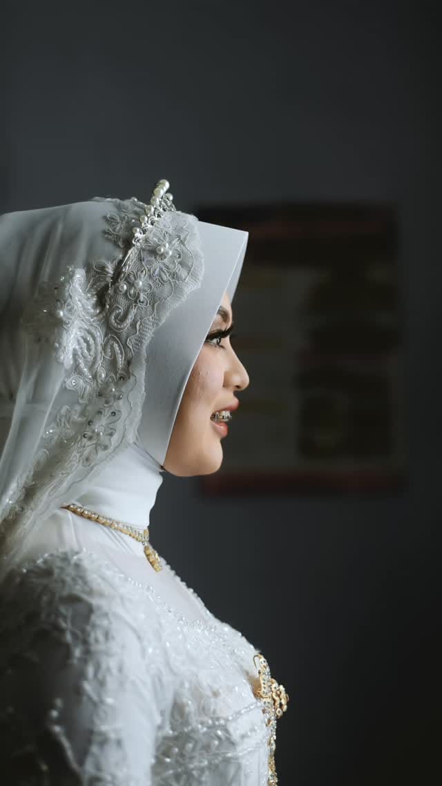 Post 7 by Wedding Foto - Video Temanggung on Instagram (video)