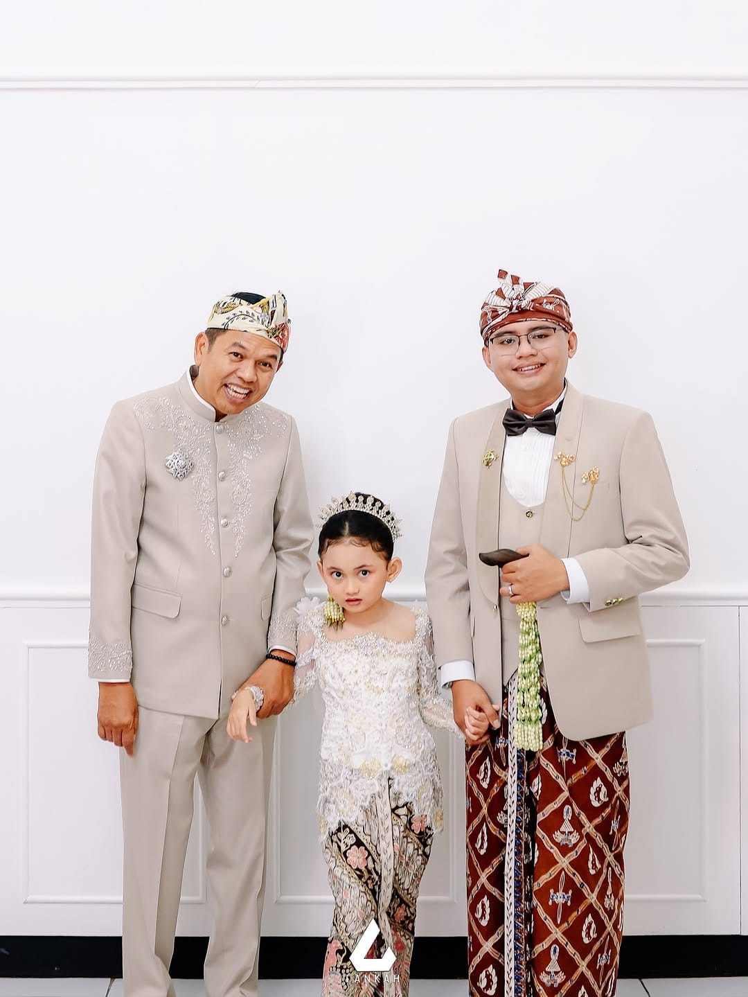 Post 4 by Lankah Photography Bandung on Instagram (carousel)