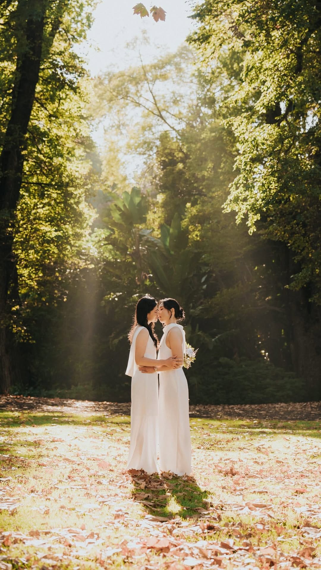 Post 6 by Silas Chau | Melbourne Wedding Photographer on Instagram (video)